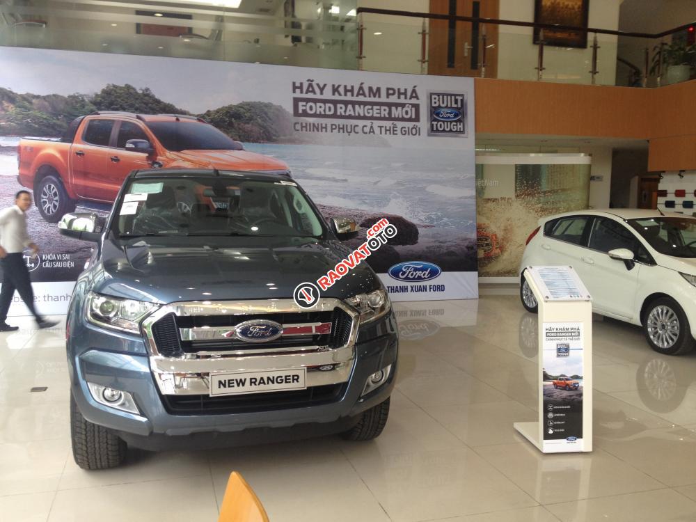 Bán Ford Ranger XLT 4 x 4 đời 2018, màu xanh lam, nhập khẩu giá tốt, LH - 0911447166-0