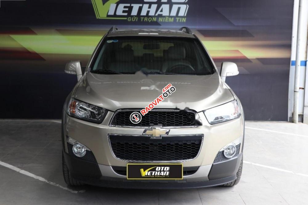 Cần bán lại xe Chevrolet Captiva LTZ 2.4 AT đời 2013, màu vàng, 546 triệu-0