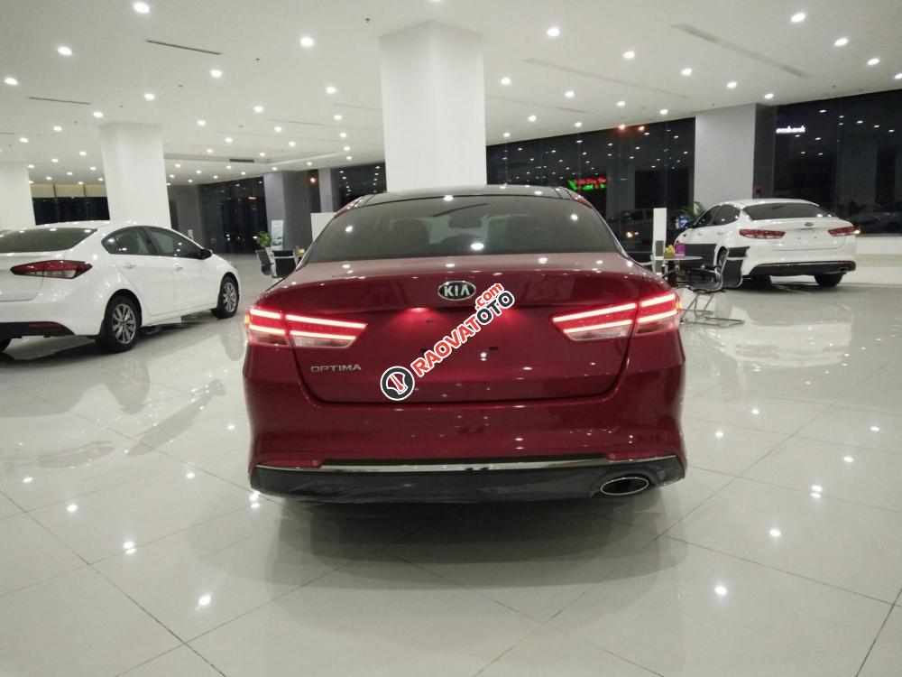 Siêu xe phân khúc D, Kia Optima Gat 2016 giá chỉ còn 749 triệu, giá ưu đãi nhất trong cùng phân khúc. LH Tâm 0938.805.635-5