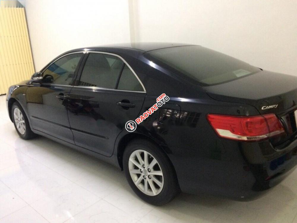 Bán Toyota Camry 2.4G đời 2011, màu đen chính chủ, giá 770tr-0