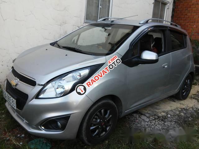 Bán Chevrolet Spark đời 2015, màu bạc -5