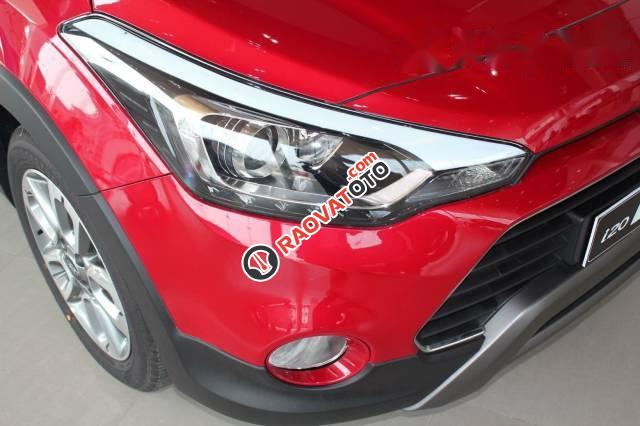 Cần bán Hyundai i20 Active năm 2017, màu đỏ-5