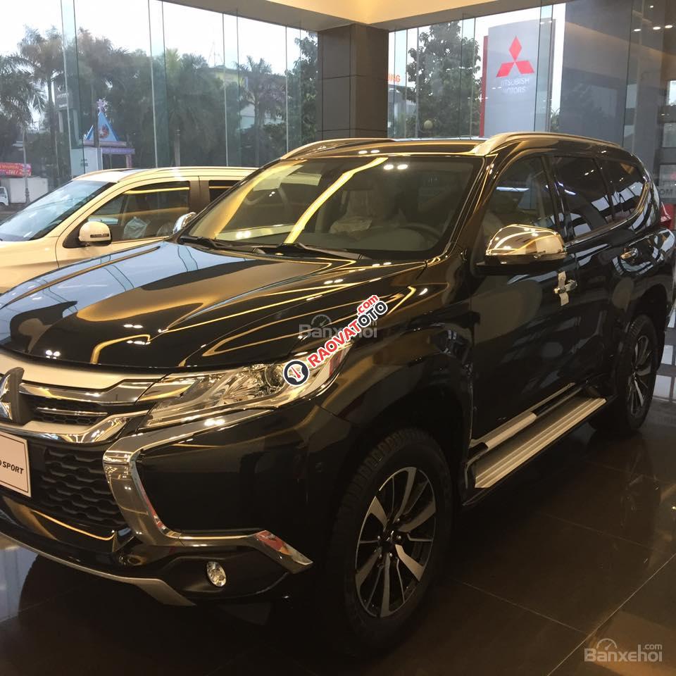 Bán Mitsubishi Pajero Sport 2017 tại Quảng Bình, xe nhập, ưu đãi lên đến 80 triệu - LH ngay: 0911.37.2939-2