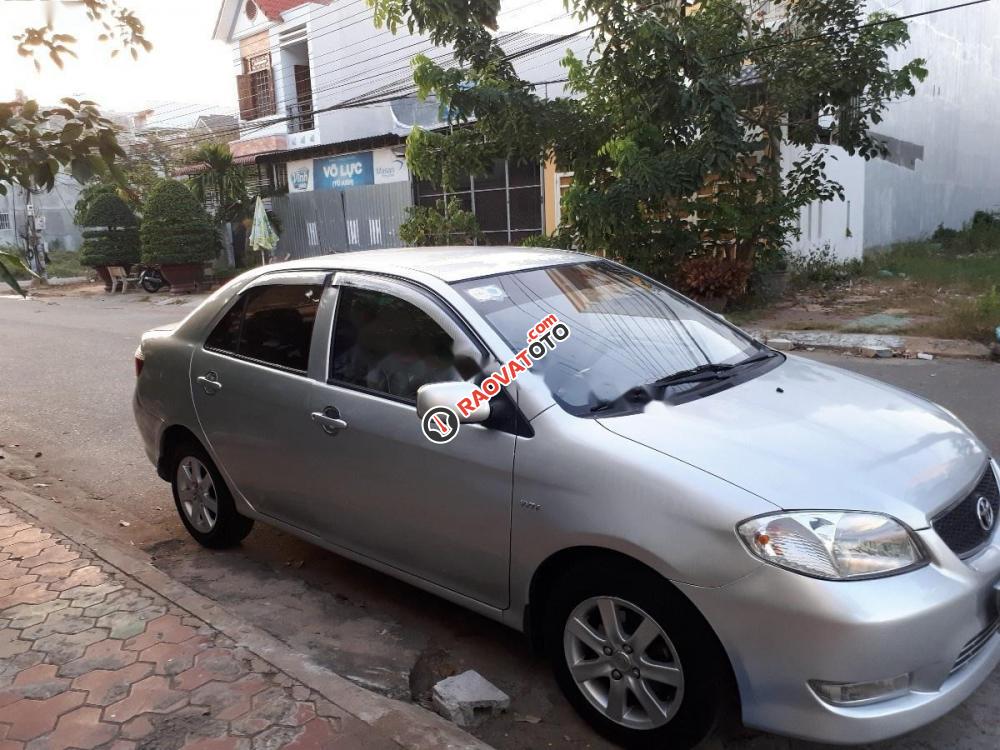 Cần bán xe Toyota Vios đời 2006, màu bạc xe gia đình, giá 200tr-2