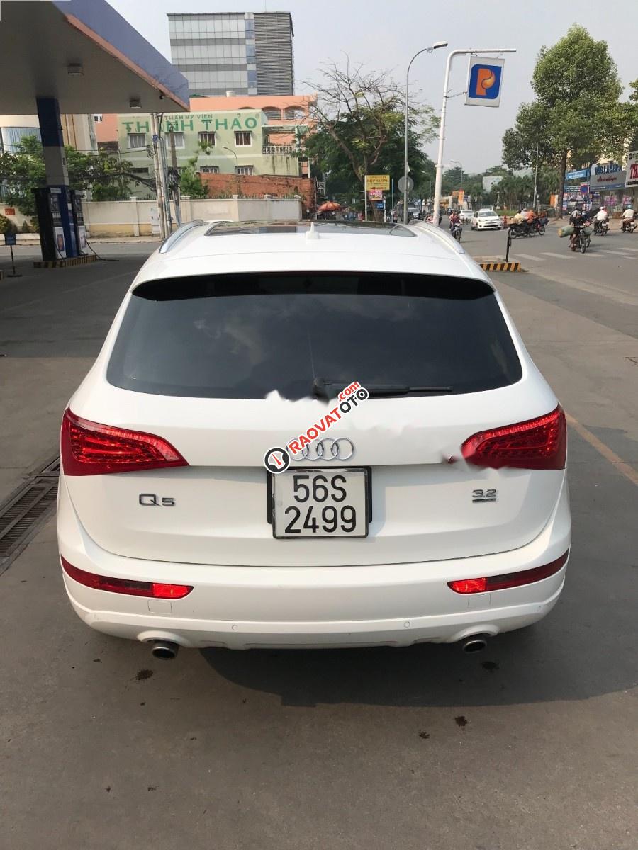 Cần bán gấp Audi Q5 3.2 đời 2010, màu trắng, nhập khẩu nguyên chiếc chính chủ-7