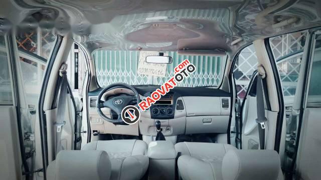 Bán xe Toyota Innova J sản xuất 2006 giá cạnh tranh-5