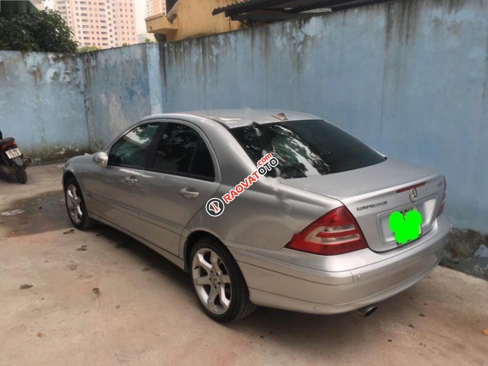 Bán Mercedes C180 Sport năm 2006, màu bạc chính chủ, giá tốt-3