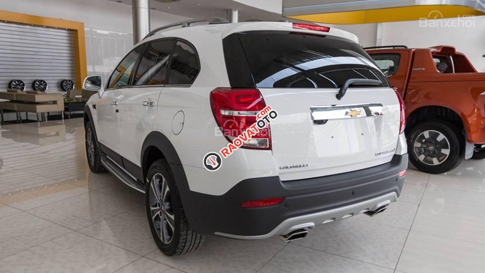 Bán Chevrolet Captiva LTZ 2017 thanh lịch, hỗ trợ vay LS tốt, hỗ trợ KH tỉnh tối đa giao xe tận nhà-2