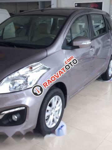 Cần bán xe Suzuki Ertiga đời 2017 giá cạnh tranh-1