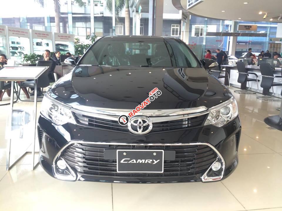 Bán ô tô Toyota Camry 2.5Q đời 2017, đủ màu giao ngay KM lớn-0