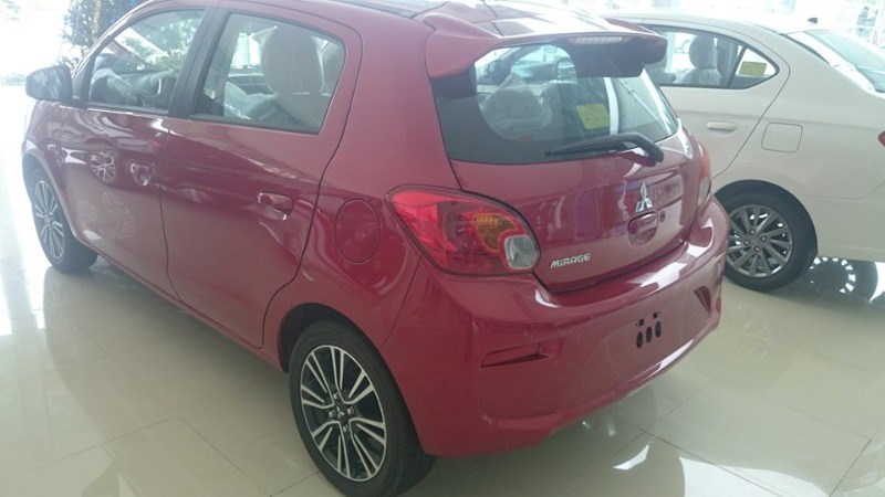 Bán Mitsubishi Mirage năm 2017, màu trắng, nhập khẩu chính hãng-8