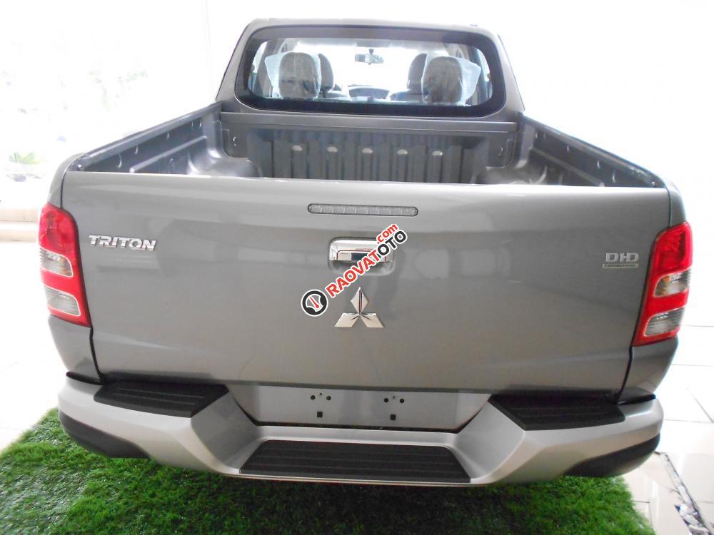 Cần bán xe Mitsubishi Triton đời 2016, màu xám, nhập khẩu nguyên chiếc-5