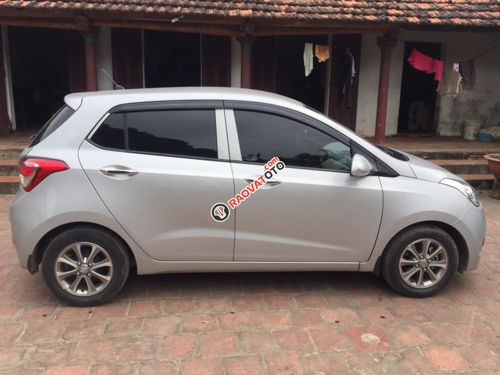 Xe Hyundai Grand i10 số sàn, chính chủ, nữ công chức sử dụng-2