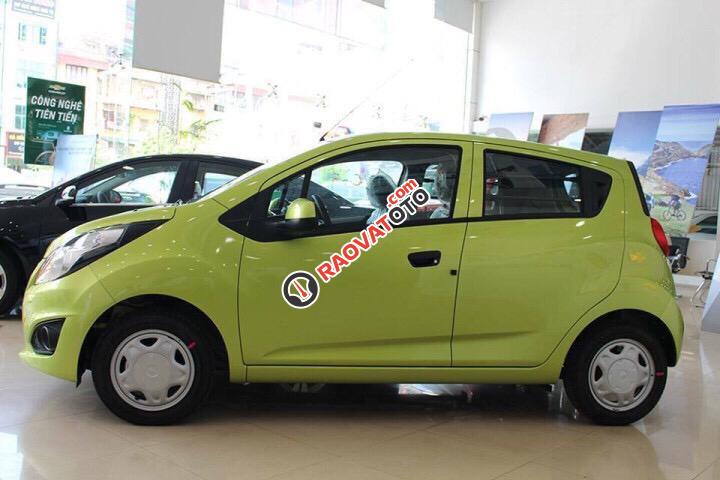 Chuyên bán ô tô Chevrolet Spark Duo MY 17, vay ngân hàng 70 triệu lấy xe ra biển số. 0907148849-4