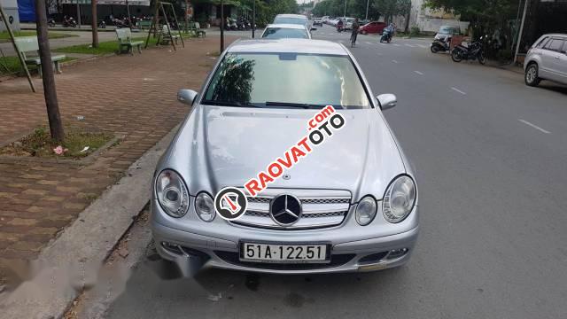 Chính chủ bán ô tô Mercedes E200K đời 2004, màu bạc, xe nhập-4