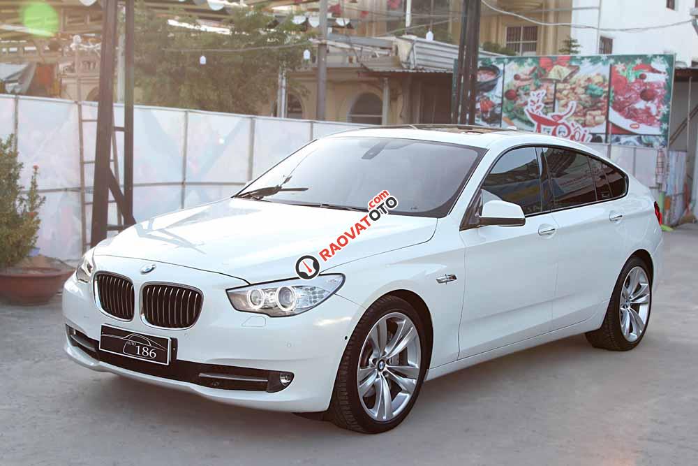 Cần bán BMW 5 Series 535i GT đời 2010, màu trắng, nhập khẩu-0