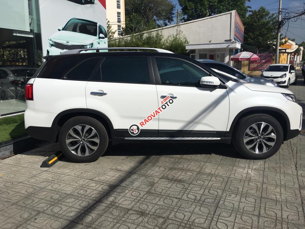 Kia Sorento 2017 mới 100%, sở hữu ngay chỉ với 150 triệu, lãi suất ưu đãi - khuyến mãi cực hấp dẫn, LH 0932 009 722-2