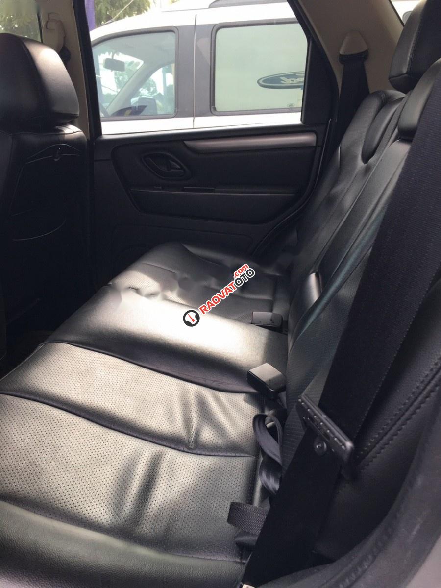 Bán xe Ford Escape XLS 2.3L 4x2 AT đời 2013, màu bạc số tự động-1