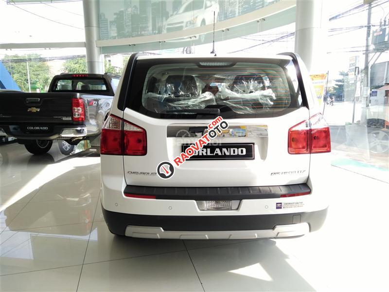 Chevrolet Orlando LTZ 1.8L màu trắng 7 chỗ, - LH: 090.102.7.102-2