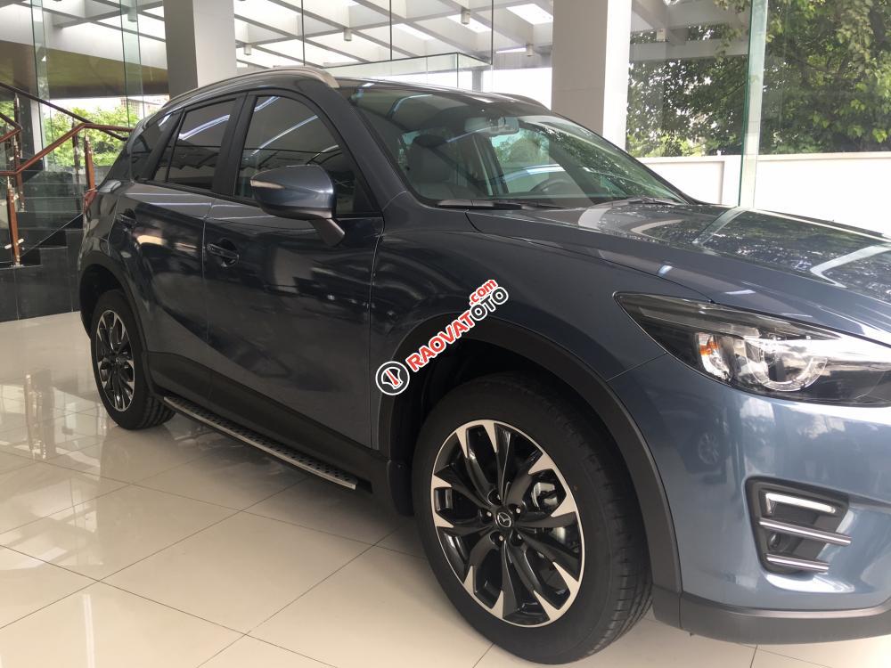 Mazda CX-5 2.5 2WD, mới 100%, tặng 1 năm BHVC và BHDS-1