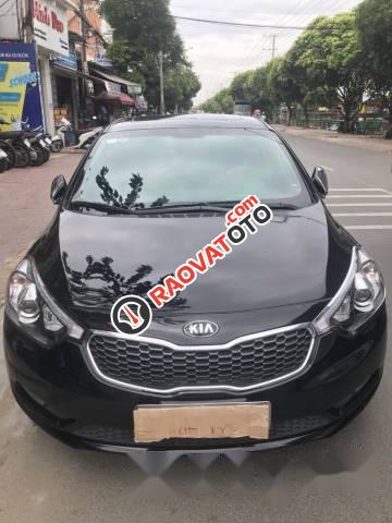 Bán xe Kia K3 2.0 đời 2015, màu đen-0