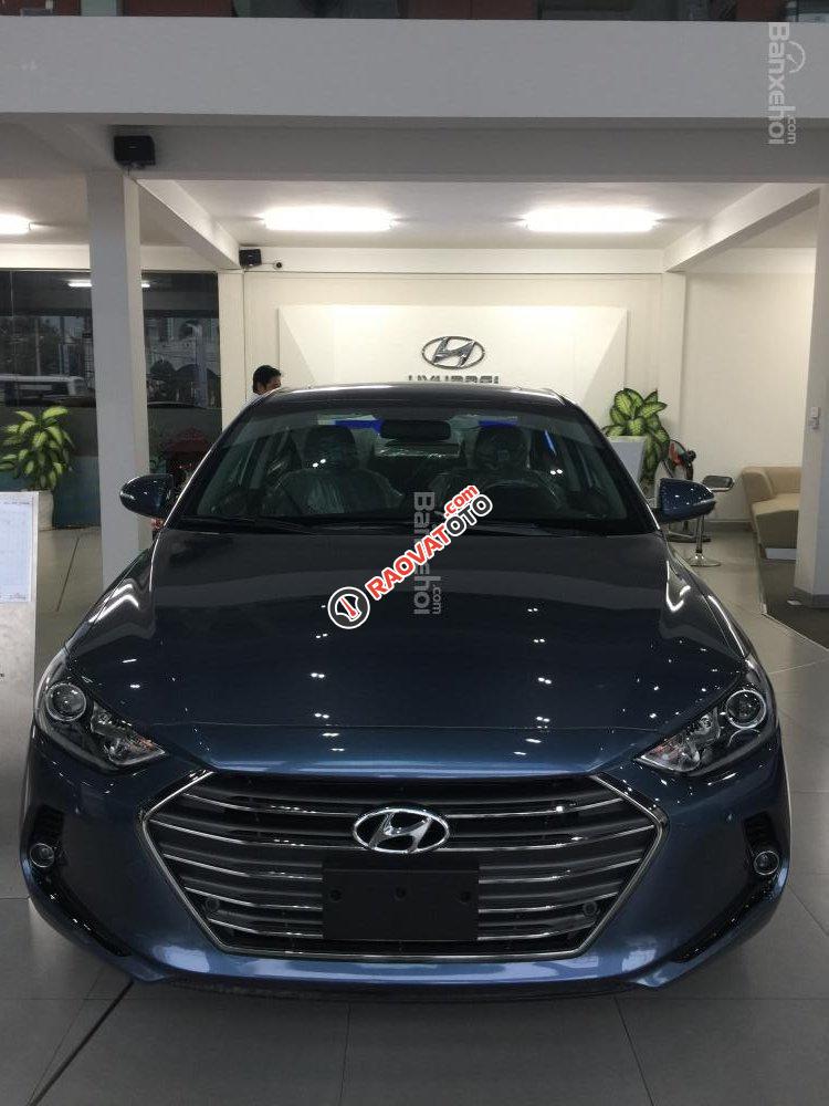 Hyundai Tây Hồ - Bán Hyundai Elantra 2.0 AT 2018 - Có đủ màu cho khách hàng lựa chọn-7