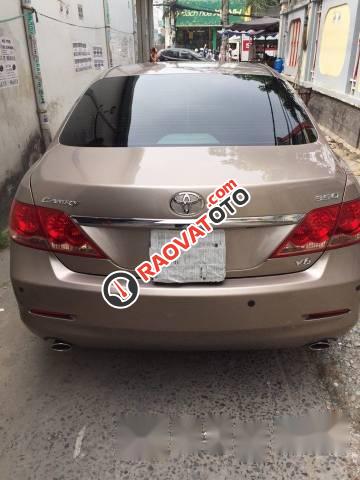 Bán Toyota Camry năm 2017, màu vàng cát-0