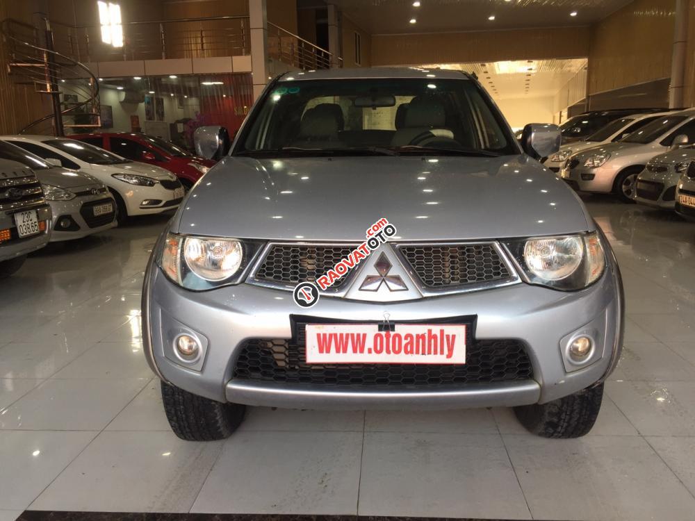 Bán Mitsubishi Triton 2.5MT đời 2007, màu bạc, nhập khẩu nguyên chiếc, giá 325tr-0