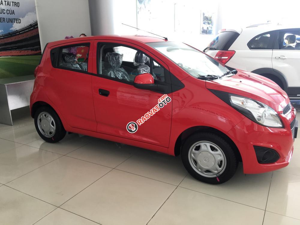 Chevrolet Spark LS 1.2L màu đỏ 5 chỗ, giá ưu đãi cực tốt - LH: 0945.307.489-2