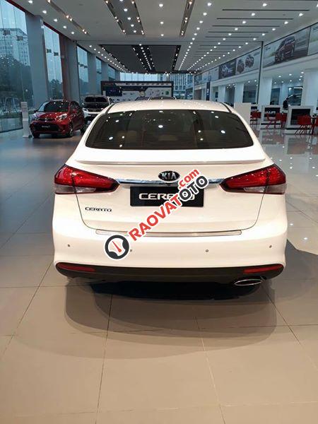 Kia Cerato 2017 chính hãng, xe đủ màu, giao ngay giá chỉ từ 530 triệu, chỉ cần trả trước 115 triệu - Liên hệ 0985793968-2