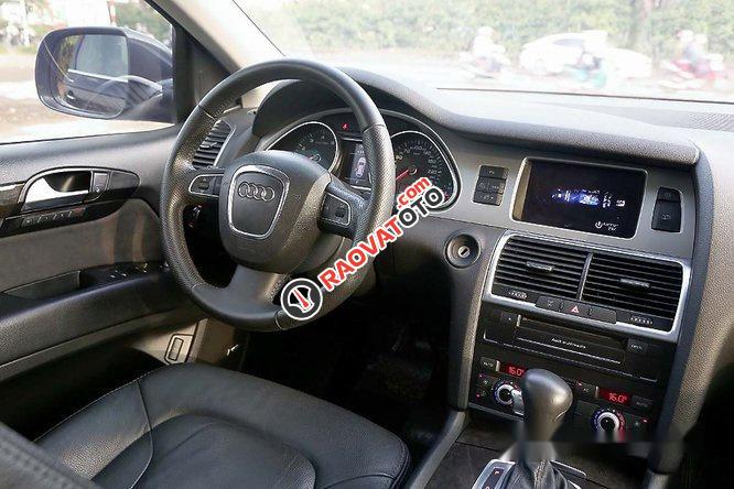 Cần bán lại xe Audi Q7 2010, màu nâu, nhập khẩu nguyên chiếc-18