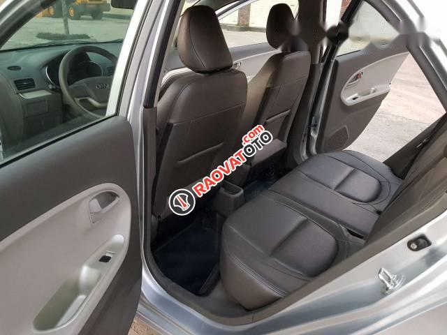 Bán Kia Morning đời 2017, màu bạc  -1