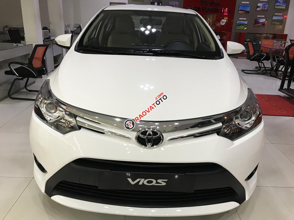 Toyota Vios 1.5G 2017, trả trước 100 triệu nhận xe, trả góp lãi suất 0.49%-0