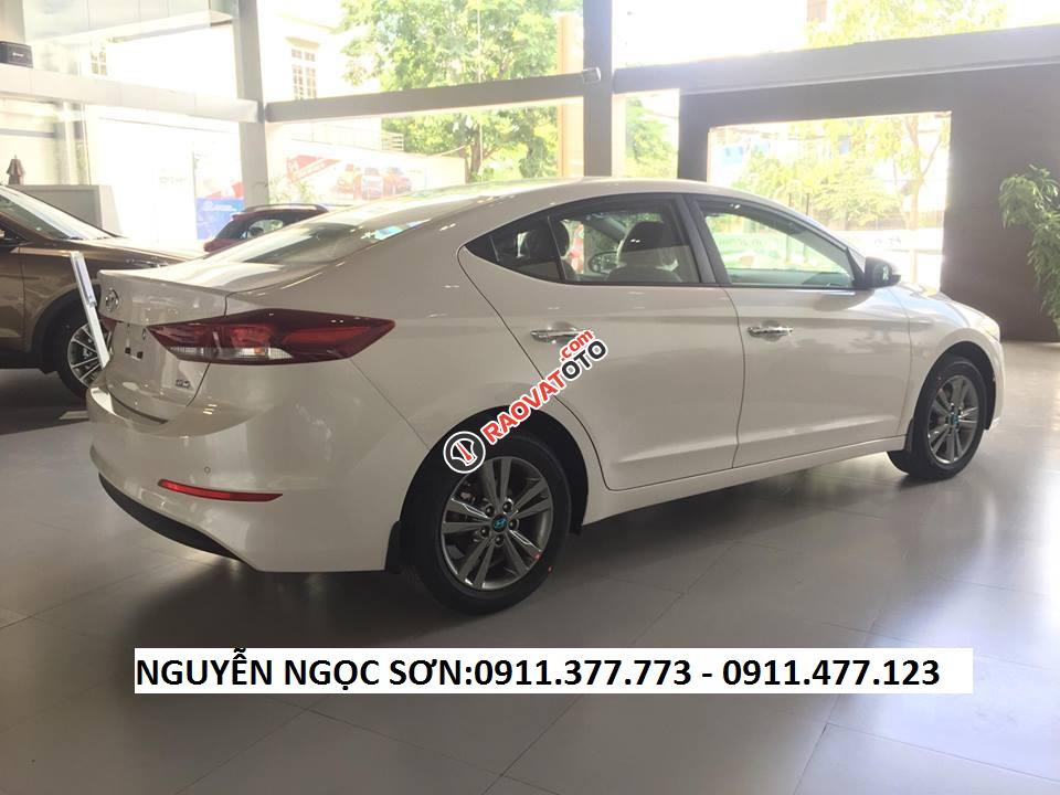 Bán Hyundai Elantra, góp 90% xe giá cực rẻ tại Đà Nẵng, hỗ trợ Grab, uber, LH Ngọc Sơn: 0911.377.773-10