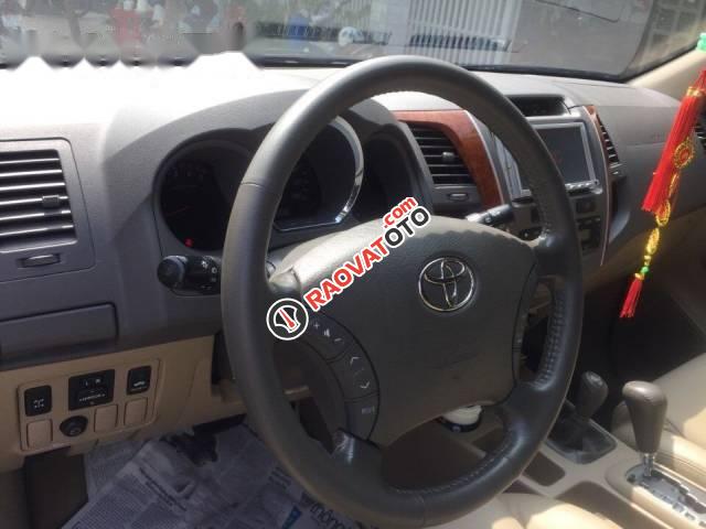 Bán Toyota Fortuner 2.7AT đời 2010, màu xám-5