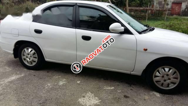 Bán xe Daewoo Nubira đời 2001, màu trắng -1