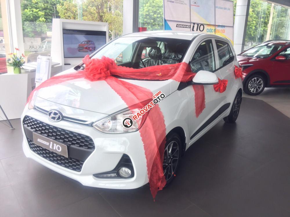 Hyundai i10 đời 2018 1.0 MT giá chỉ 379tr, hỗ trợ vay vốn 80% giá trị xe, có sẵn xe giao, hotline 0935904141 - 094894559-1