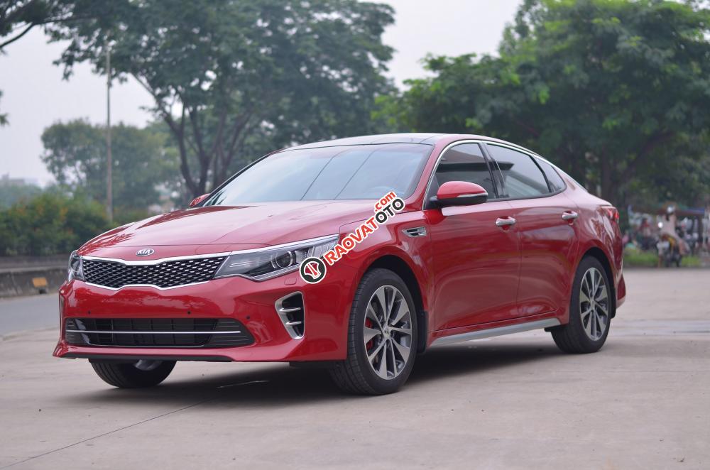 Kia Optima giảm giá cực sốc những ngày cuối năm-4