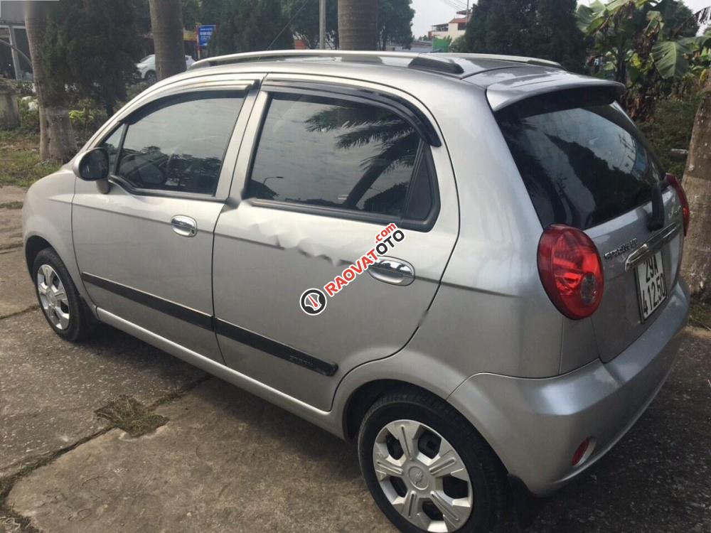 Bán Chevrolet Spark đời 2011, màu bạc, 165 triệu-0