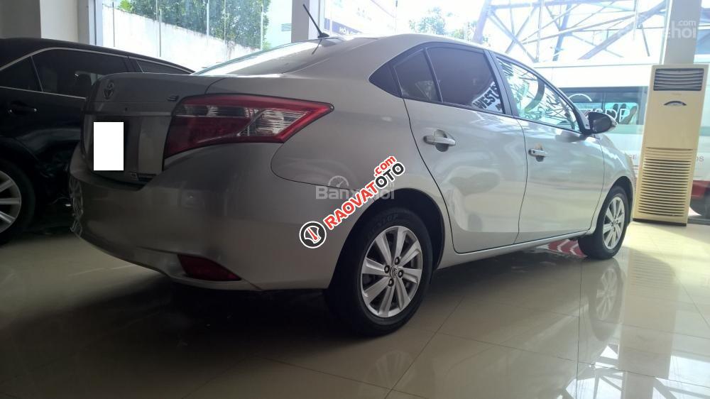 Cần bán Toyota Vios MT đời 2015, màu bạc, giá chỉ 456 tr, BH 1 năm-2