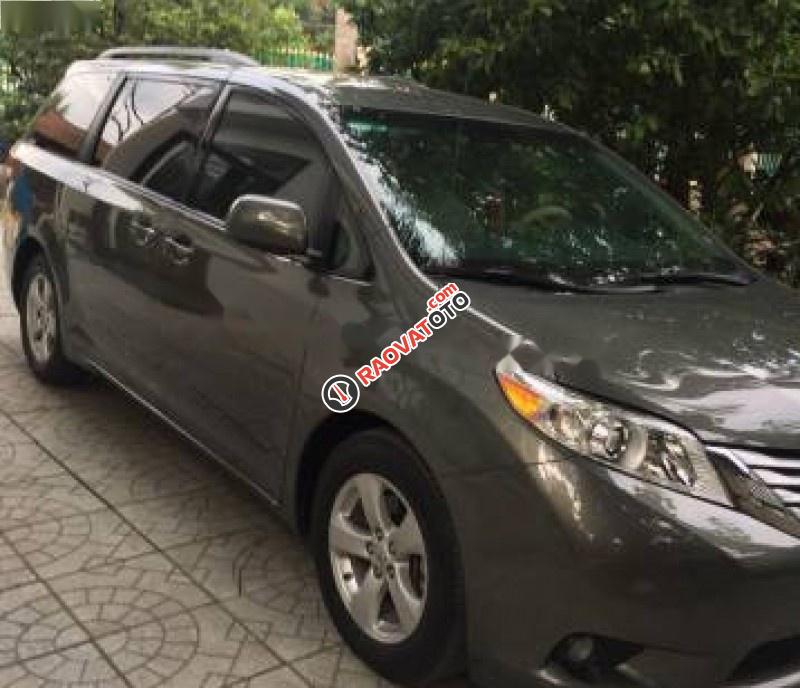 Bán ô tô Toyota Sienna LE 2.7 đời 2010, nhập khẩu xe gia đình-0