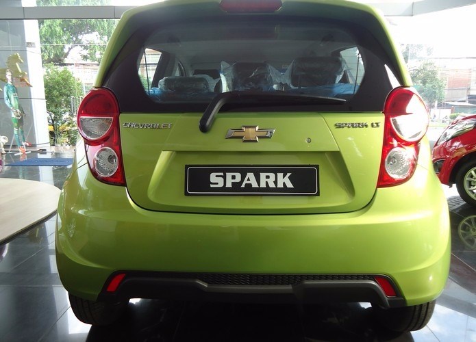 Bán Chevrolet Spark đời 2017, nhập khẩu chính hãng-3