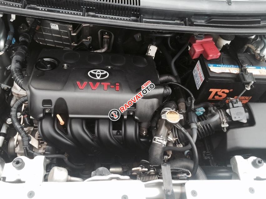 Bán xe Toyota Vios 1.5G năm 2011, màu bạc số tự động-11