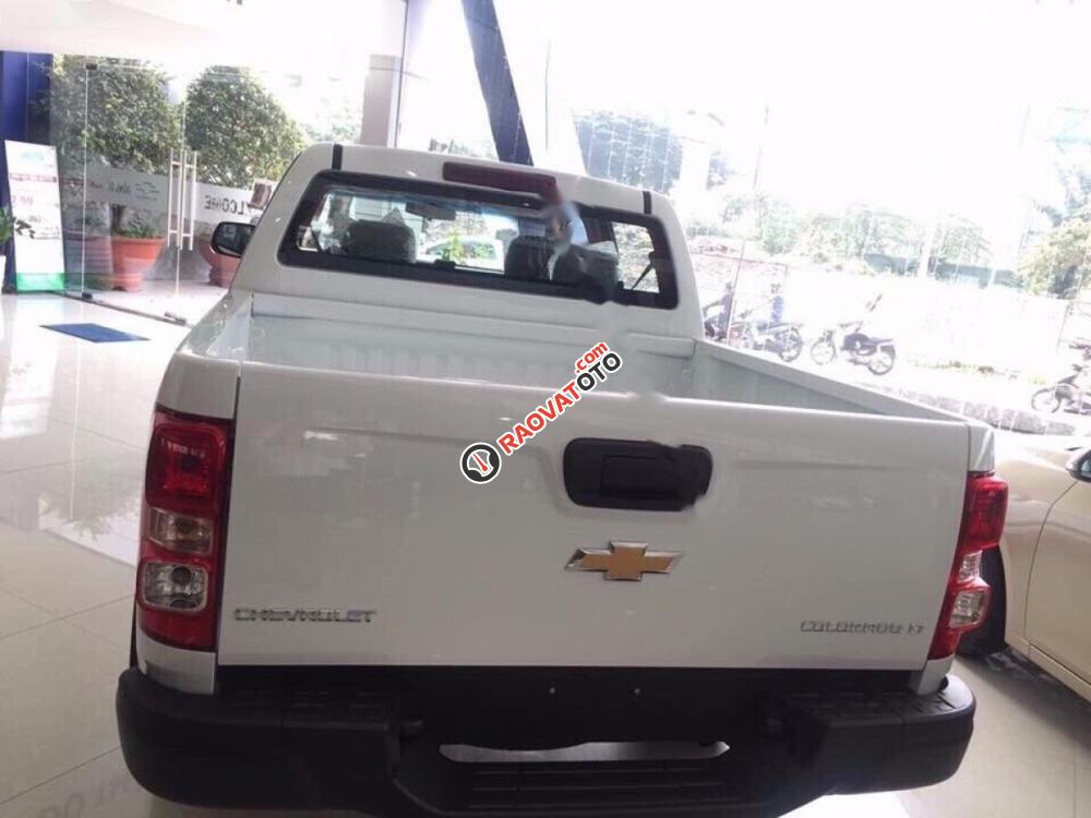 Cần bán xe Chevrolet Colorado LT 2.5L 4x4 MT sản xuất 2017, màu trắng, nhập khẩu, giá 649tr-2