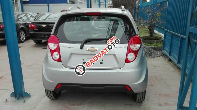 Chevrolet Spark LT 1.2L màu bạc, mua xe trả góp, lãi suất ưu đãi- LH: 090.102.7102 Huyền Chevrolet-2