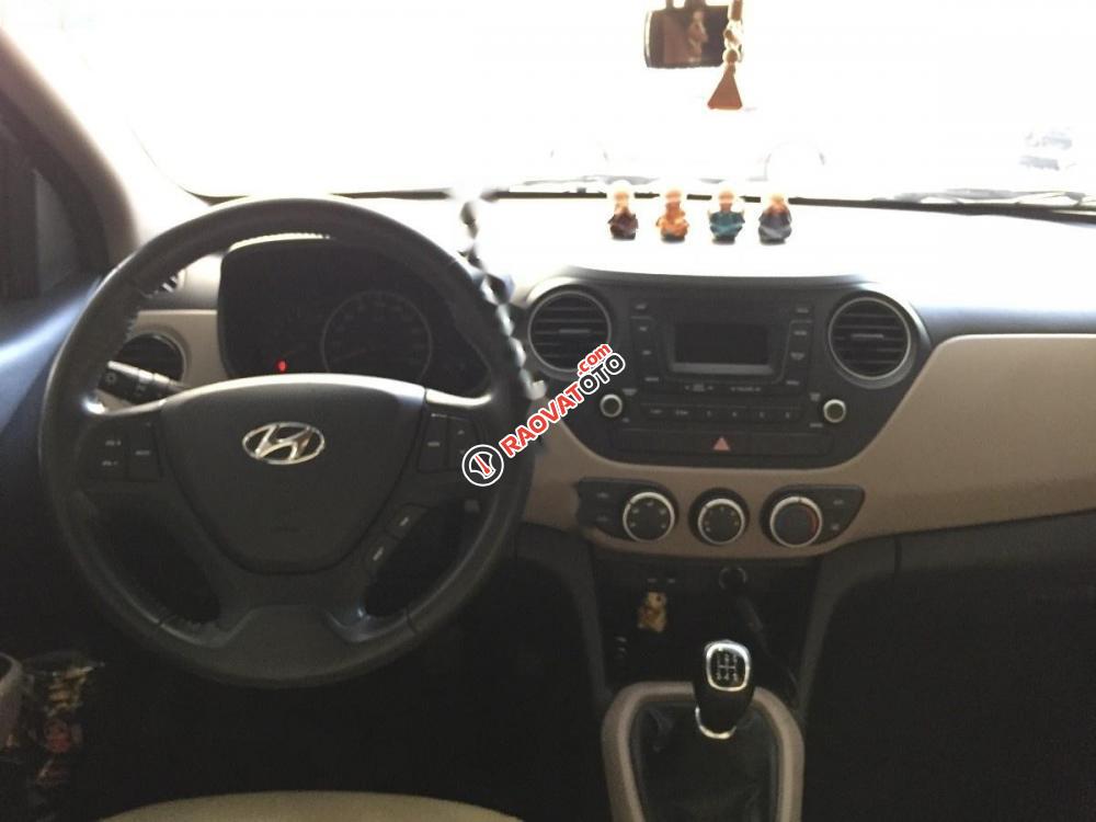 Bán Hyundai Grand i10 1.0 MT đời 2015, màu bạc, nhập khẩu nguyên chiếc chính chủ-2