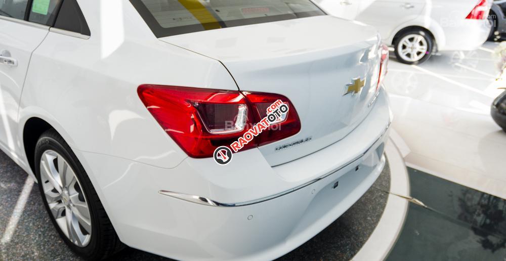 Mua ngay Chevrolet Cruze trả góp, thủ tục ngân hàng nhanh chóng, trả trước tầm 140tr - LH Nhung 0907.148.849-0