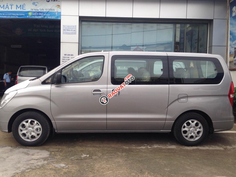 Hyundai Lạng Sơn_Hyundai Starex sản xuất 2017, màu bạc, giá chỉ 955 triệu-2