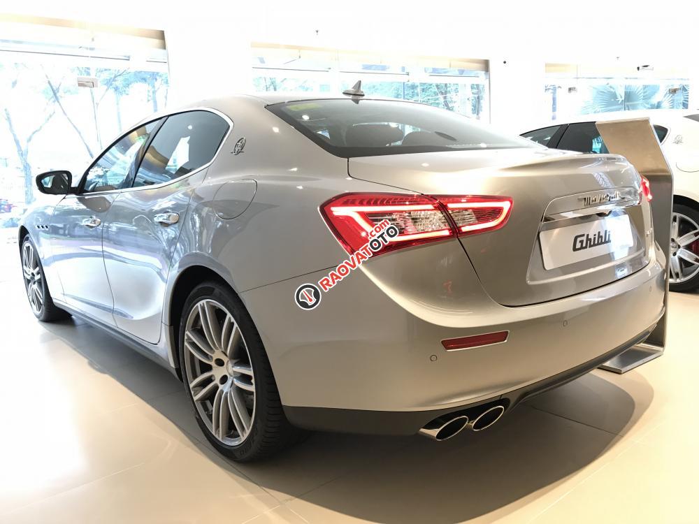 Bán xe Maserati Ghibli đời mới chính hãng, giá tốt nhất, khuyến mãi sốc khi mua xe Maserati-4