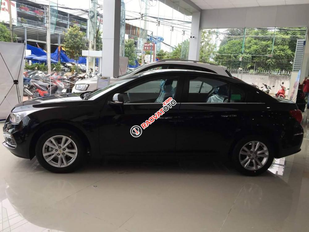 Bán Chevrolet Cruze LT mới, hỗ trợ trả góp 90%, hỗ trợ trả góp toàn quốc-1